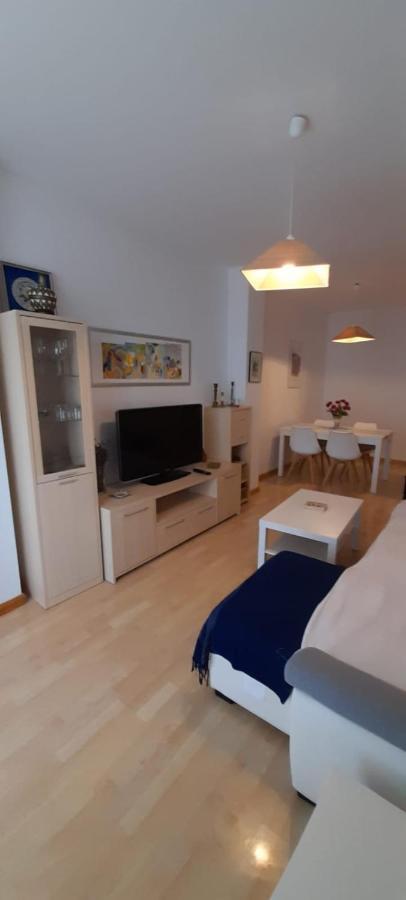 Apartament Monteperdido Jaca Zewnętrze zdjęcie
